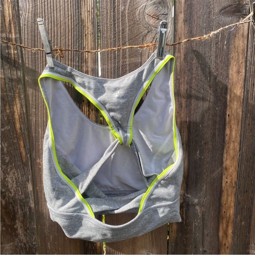 Free people Movement gray Sports
Bra size XS - Picture 3 of 6